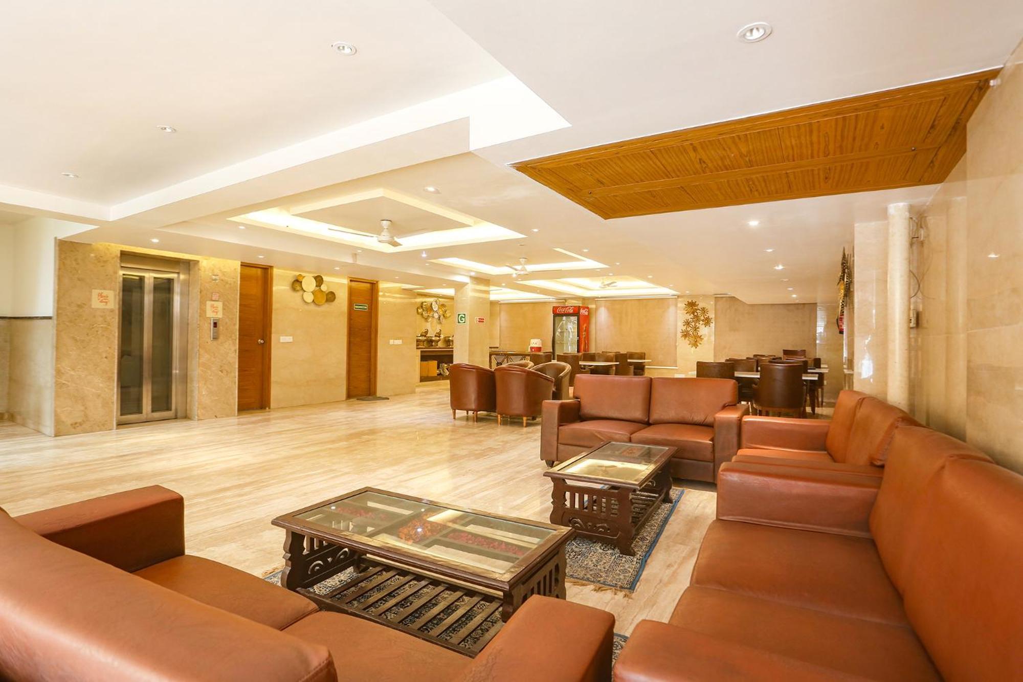 Fabhotel Prime Star 17 - Nr Yashobhoomi Convention Centre Delhi  Eksteriør billede